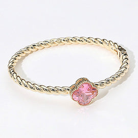 Clover Stone Accented Twisted Bangle